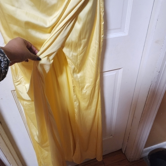 Fashion Nova Women’s Luxe Nights Satin Maxi Dress – Yellow Large - Picture 11 of 13
